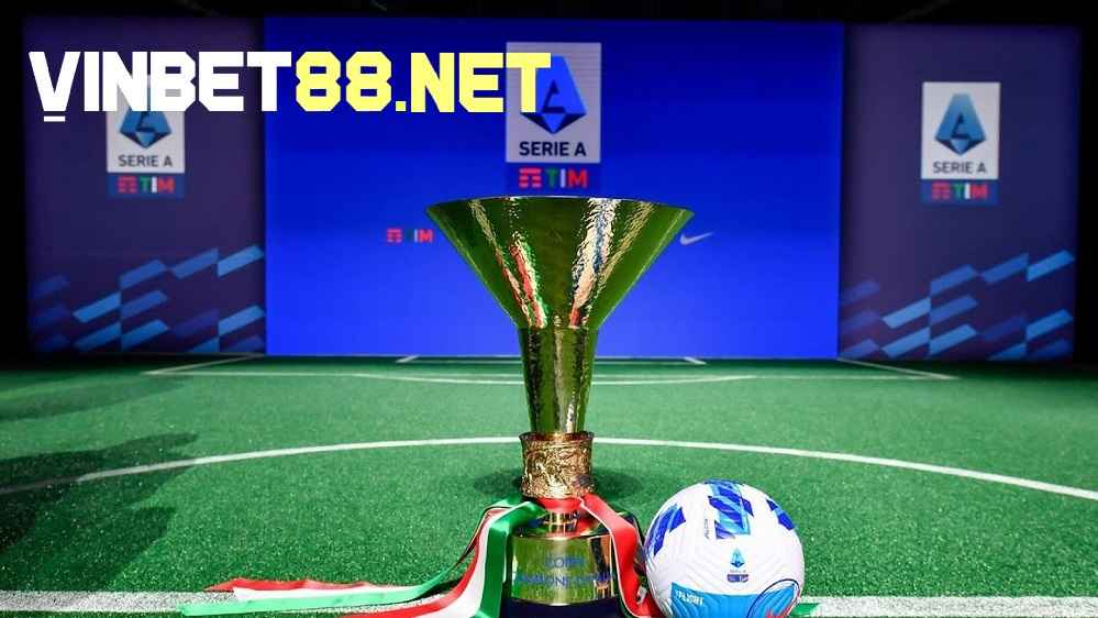 Giải đấu bóng đá lớn cấp quốc gia có tên Serie A