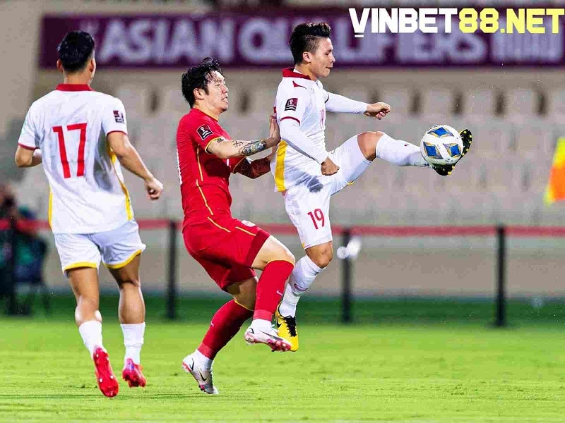 Người chơi cần phân tích kỹ phong cách thi đấu hai đội trước khi cược kick off