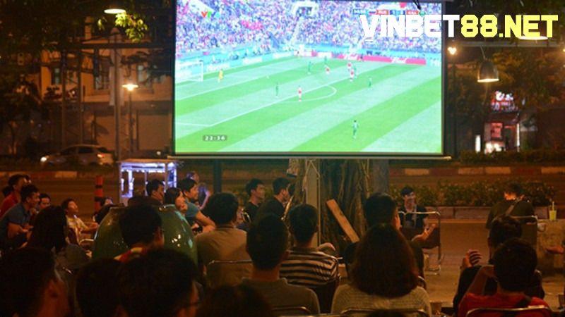 Cà Phê Đá là tụ điểm quen thuộc của người hâm mộ bóng đá